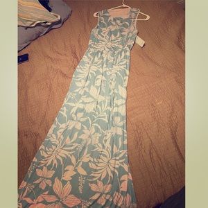 Bought from Red Dress, first look brand never worn